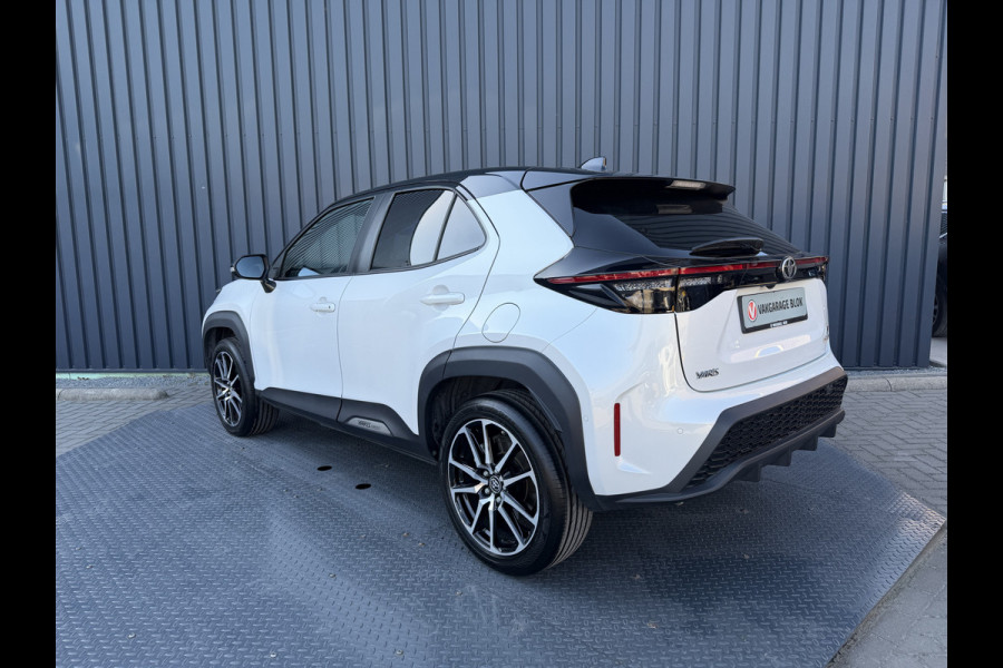 Toyota Yaris Cross 1.5 Hybrid GR Sport / Bi tone | 360 camera | JBL | Head-up | Rijklaar!!!