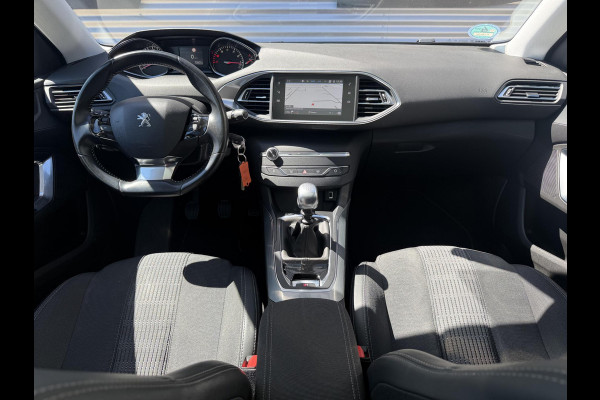 Peugeot 308 SW 1.2 PureTech Allure Navi|Clima|Cruise|Pano|Carplay|PDC V+A|D-riem vv in 2023|N.A.P|APK tot 10-2027