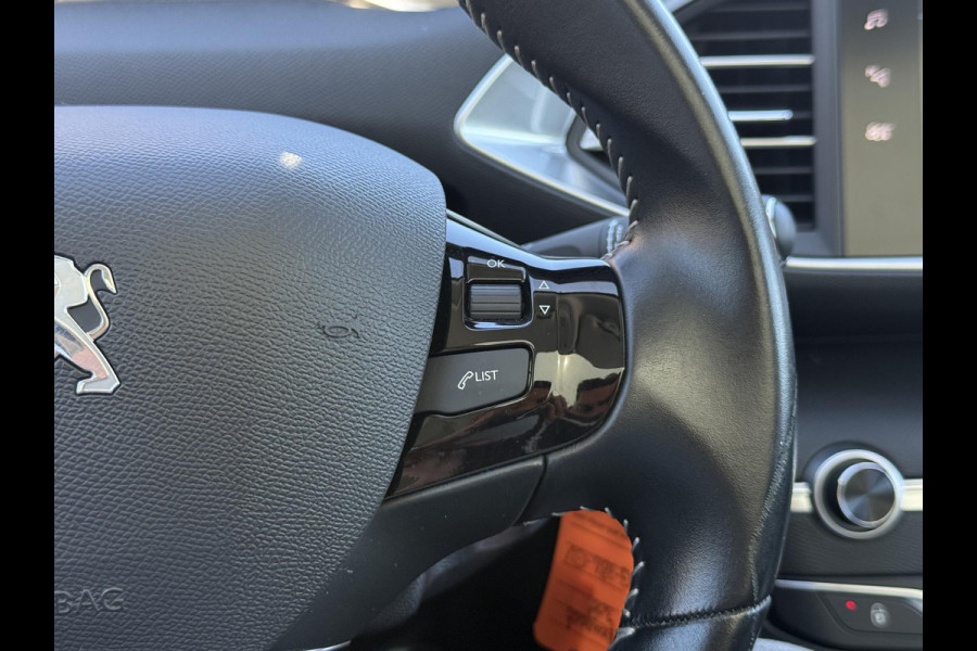 Peugeot 308 SW 1.2 PureTech Allure Navi|Clima|Cruise|Pano|Carplay|PDC V+A|D-riem vv in 2023|N.A.P|APK tot 10-2027