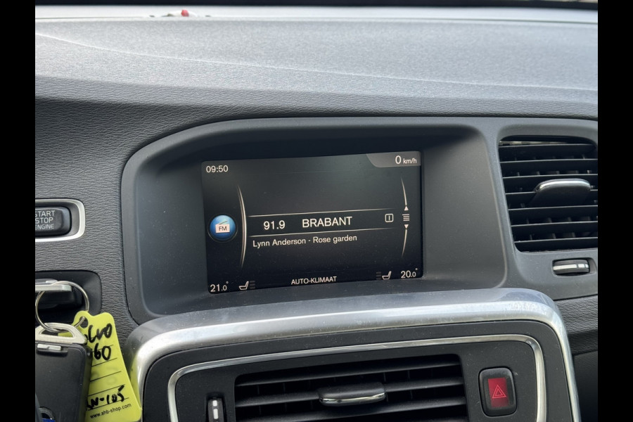 Volvo V60 1.5 T2 Polar+ | Navi, Cruise, Clima, Leder, Bluetooth, Stoelverw. | Dealeronderhouden | NAP |