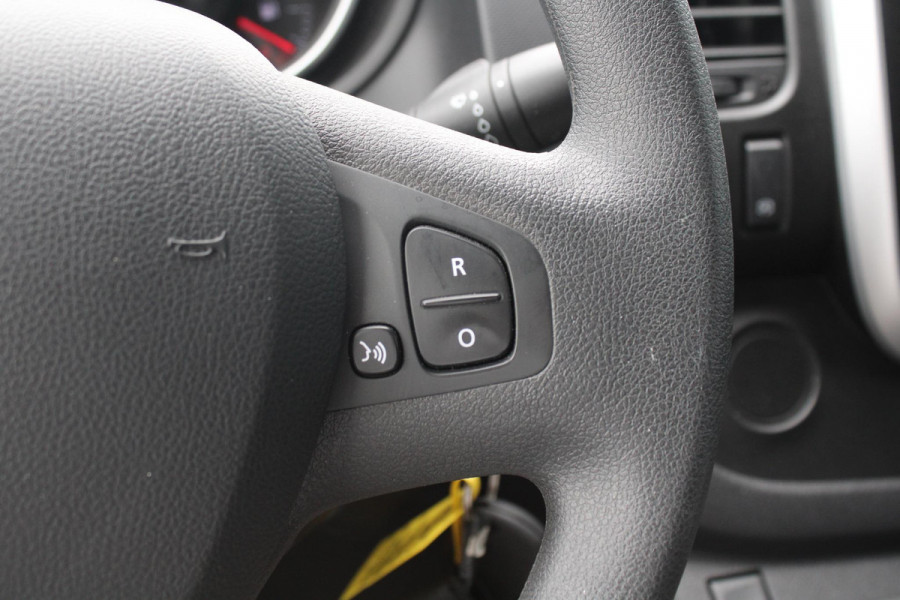 Renault Trafic 2.0 dCi 170 T29 L2H1 Comfort | Trekhaak | Sidebars | 18'' Lichtmetalen Velgen | Airco | Cruise Control |