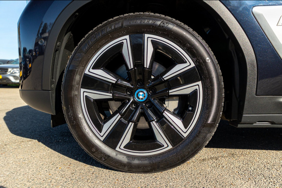 BMW iX3 High Executive 80 kWh I 98% I Pano I HUD I H&K I ACC I BTW I