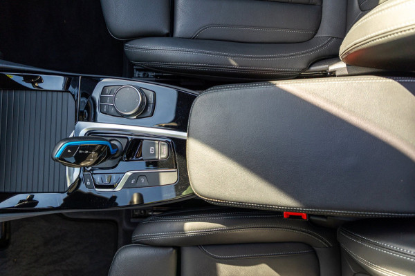 BMW iX3 High Executive 80 kWh I 98% I Pano I HUD I H&K I ACC I BTW I