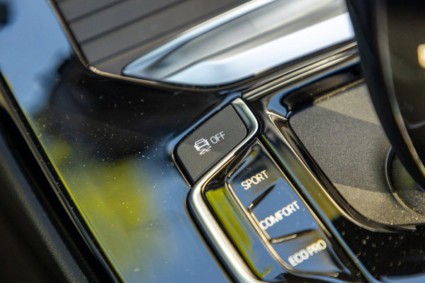 BMW iX3 High Executive 80 kWh I 98% I Pano I HUD I H&K I ACC I BTW I