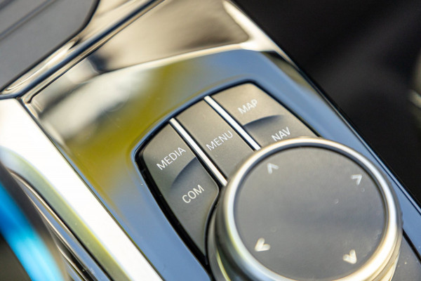 BMW iX3 High Executive 80 kWh I 98% I Pano I HUD I H&K I ACC I BTW I
