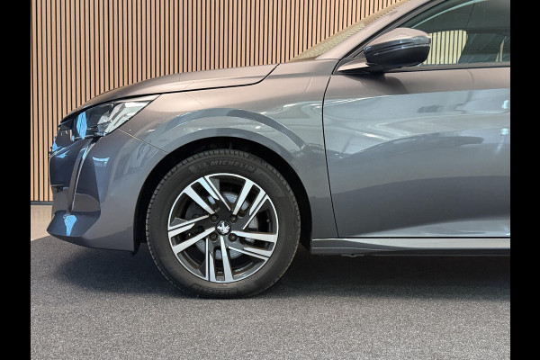 Peugeot 208 1.2 PureTech 100PK Allure Pack | Carplay | Camera | Keyless | 3D Dashboard | Incl. garantie