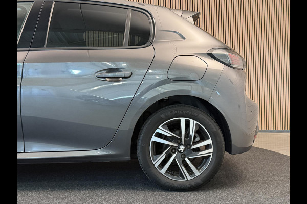 Peugeot 208 1.2 PureTech 100PK Allure Pack | Carplay | Camera | Keyless | 3D Dashboard | Incl. garantie
