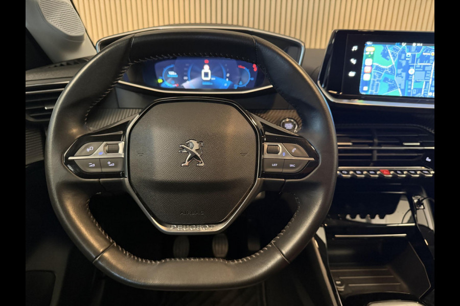 Peugeot 208 1.2 PureTech 100PK Allure Pack | Carplay | Camera | Keyless | 3D Dashboard | Incl. garantie