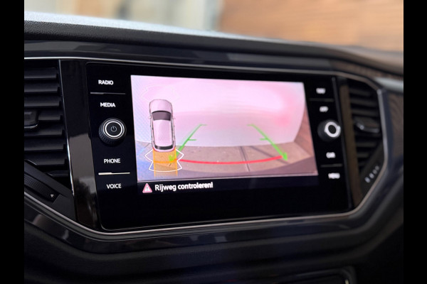 Volkswagen T-Roc 1.5 TSI Sport | Pano | ACC | LED | Virtual Cockpit | Camera