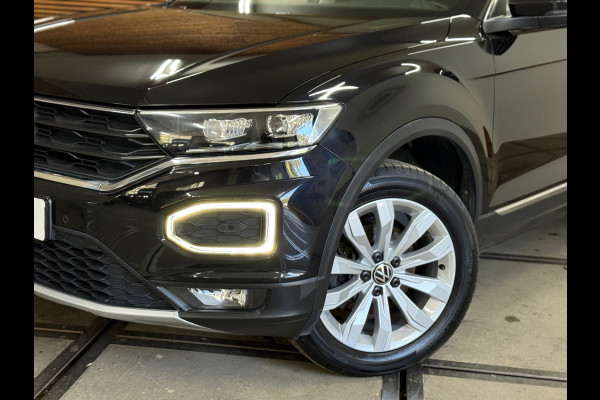 Volkswagen T-Roc 1.5 TSI Sport | Pano | ACC | LED | Virtual Cockpit | Camera