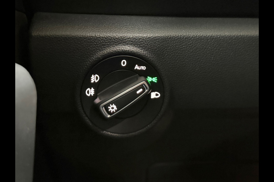 Volkswagen T-Roc 1.5 TSI Sport | Pano | ACC | LED | Virtual Cockpit | Camera