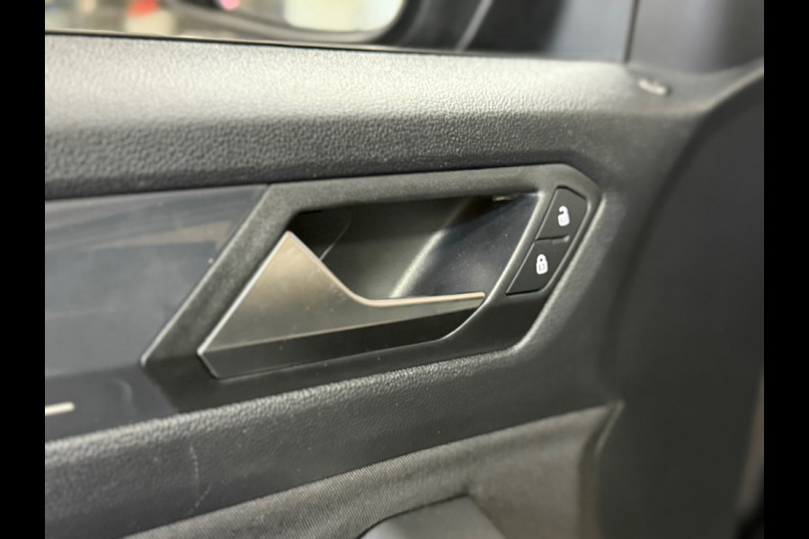 Volkswagen T-Roc 1.5 TSI Sport | Pano | ACC | LED | Virtual Cockpit | Camera