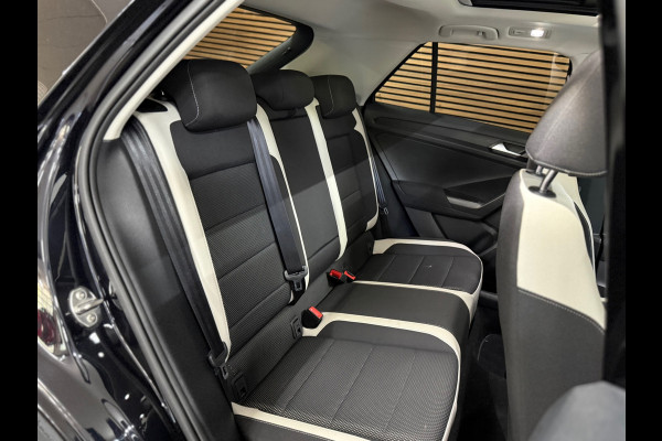 Volkswagen T-Roc 1.5 TSI Sport | Pano | ACC | LED | Virtual Cockpit | Camera
