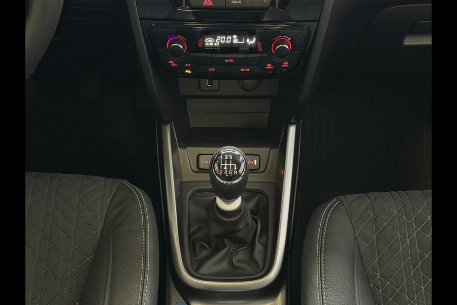 Suzuki Vitara 1.4 BOOSTERJET 07/25 NIEUWSTAAT HYBRID STYLE PANORAMA SCHUIFDAK LEER CARPLAY NAVI CAMERA PDC STOELVERW.