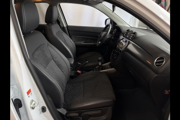 Suzuki Vitara 1.4 BOOSTERJET 07/25 NIEUWSTAAT HYBRID STYLE PANORAMA SCHUIFDAK LEER CARPLAY NAVI CAMERA PDC STOELVERW.