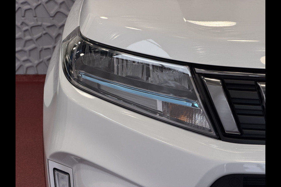 Suzuki Vitara 1.4 BOOSTERJET 07/25 NIEUWSTAAT HYBRID STYLE PANORAMA SCHUIFDAK LEER CARPLAY NAVI CAMERA PDC STOELVERW.