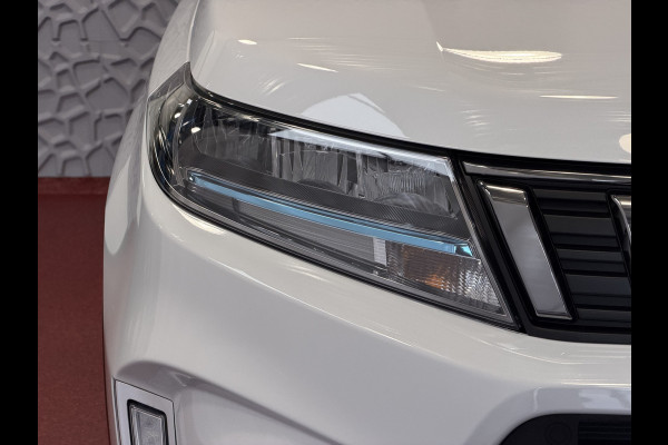 Suzuki Vitara 1.4 BOOSTERJET 07/25 NIEUWSTAAT HYBRID STYLE PANORAMA SCHUIFDAK LEER CARPLAY NAVI CAMERA PDC STOELVERW.
