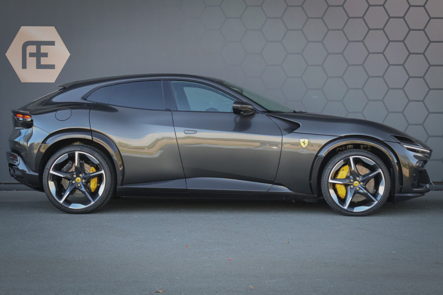 Ferrari Purosangue 6.5 V12 | NEW | INCL. VAT/BPM | NO REGISTRATION | 135K OPTIONS | CARBON WHEELHOUSE, R+F DIFFUSERS, UNDERDOOR, MIRRORS, DOORPANEL MASSAGE REAR SEATS | FULL LEATHER PACK | DIGITAL REAR VIEW CAMERA | PRIVACY GLASS | REAR SEATS COOLED/HEATED | BURMESTER HIGH END AUDIO | ACTIVE MATRIX LED HEADLIGHTS | VAT REF. |
