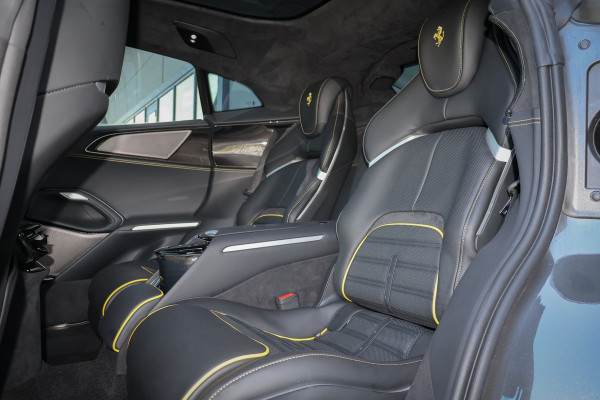 Ferrari Purosangue 6.5 V12 | NEW | INCL. VAT/BPM | NO REGISTRATION | 135K OPTIONS | CARBON WHEELHOUSE, R+F DIFFUSERS, UNDERDOOR, MIRRORS, DOORPANEL MASSAGE REAR SEATS | FULL LEATHER PACK | DIGITAL REAR VIEW CAMERA | PRIVACY GLASS | REAR SEATS COOLED/HEATED | BURMESTER HIGH END AUDIO | ACTIVE MATRIX LED HEADLIGHTS | VAT REF. |