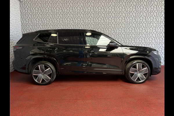 Volkswagen Tayron 1.5 eHybrid 272PK R-LINE SCHUIFDAK VW.TREKHAAK BLACK-STYLE 20''LMV PANO ERGO.STOEL MASSAGE TRAILER.ASSIST