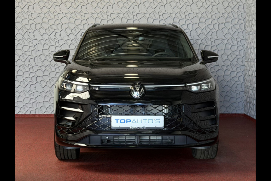 Volkswagen Tayron 1.5 eHybrid 272PK R-LINE SCHUIFDAK VW.TREKHAAK BLACK-STYLE 20''LMV PANO ERGO.STOEL MASSAGE TRAILER.ASSIST