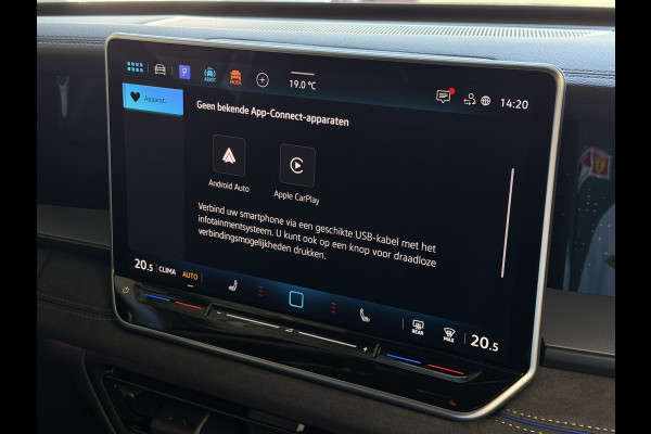 Volkswagen Tayron 1.5 eHybrid 272PK R-LINE SCHUIFDAK VW.TREKHAAK BLACK-STYLE 20''LMV PANO ERGO.STOEL MASSAGE TRAILER.ASSIST