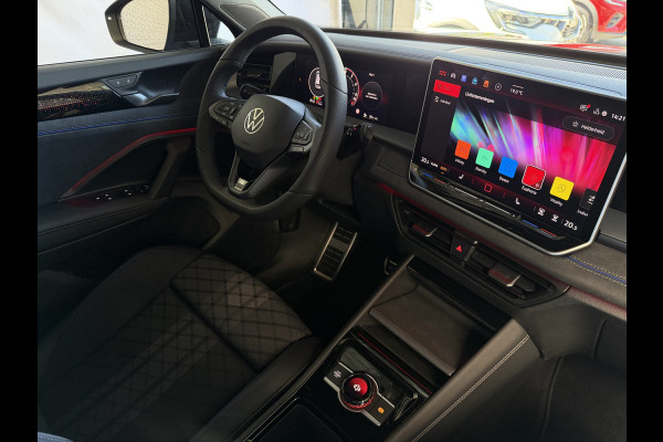Volkswagen Tayron 1.5 eHybrid 272PK R-LINE SCHUIFDAK VW.TREKHAAK BLACK-STYLE 20''LMV PANO ERGO.STOEL MASSAGE TRAILER.ASSIST