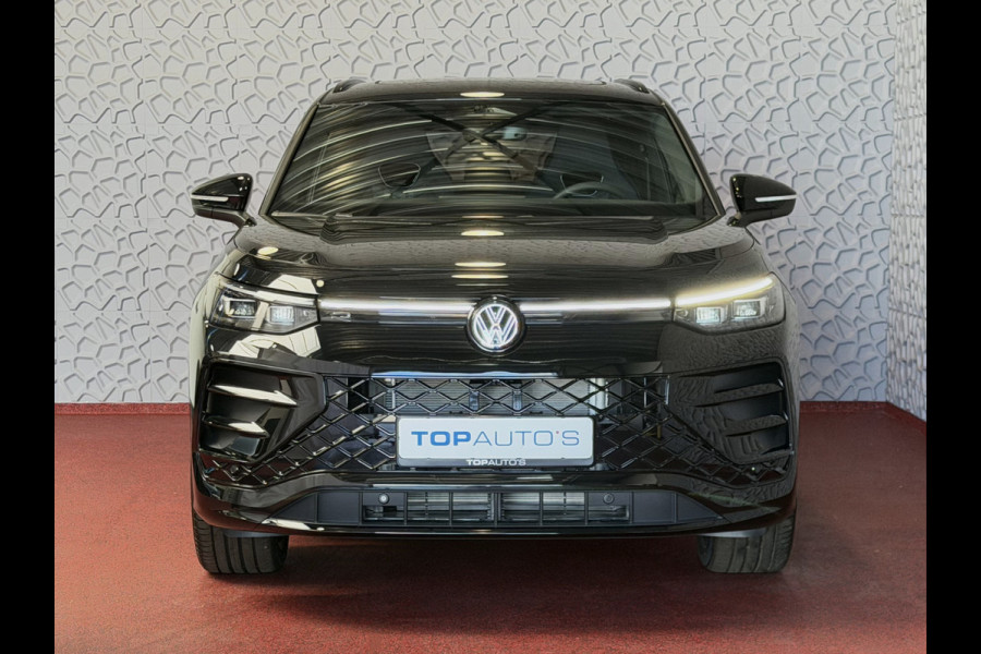 Volkswagen Tayron 1.5 eHybrid 272PK R-LINE SCHUIFDAK VW.TREKHAAK BLACK-STYLE 20''LMV PANO ERGO.STOEL MASSAGE TRAILER.ASSIST