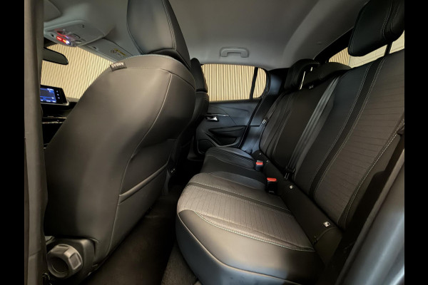 Peugeot 208 1.2 PureTech 100PK Allure Pack | Carplay | Camera | Stoelverw. | Keyless | Incl. garantie