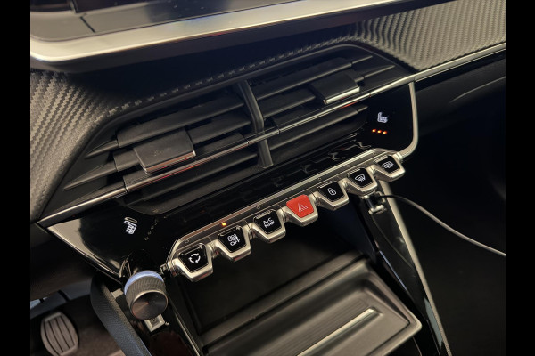 Peugeot 208 1.2 PureTech 100PK Allure Pack | Carplay | Camera | Stoelverw. | Keyless | Incl. garantie