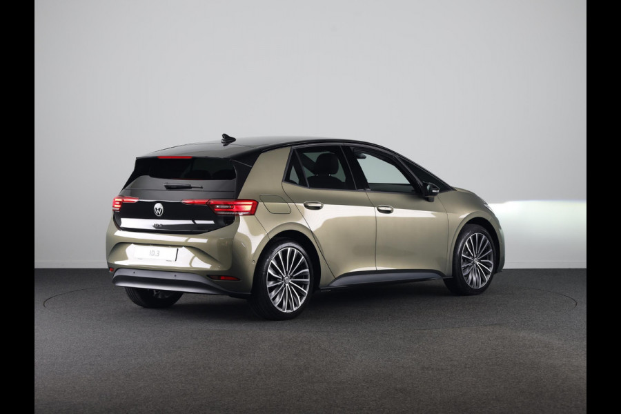 Volkswagen ID.3 Pro Limited Edition 58 kWh 204 PK | 20 Inch| Stoelverwarming | Achteruitrijcamera | Navigatie
