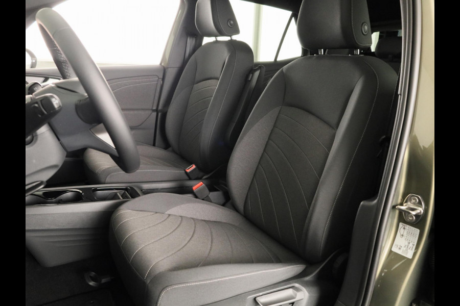 Volkswagen ID.3 Pro Limited Edition 58 kWh 204 PK | 20 Inch| Stoelverwarming | Achteruitrijcamera | Navigatie