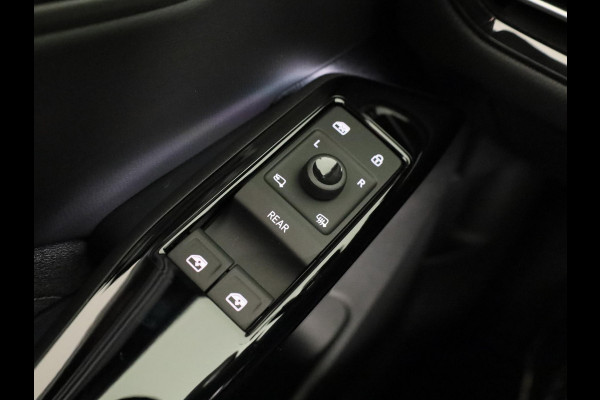 Volkswagen ID.3 Pro Limited Edition 58 kWh 204 PK | 20 Inch| Stoelverwarming | Achteruitrijcamera | Navigatie