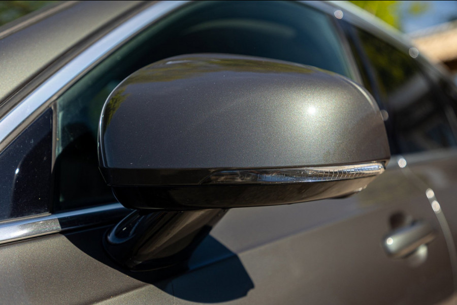 Volvo V90 2.0 T8 AWD Inscription I 91% I Btw I Luxe Leder I Trekhaak I Phine grey I