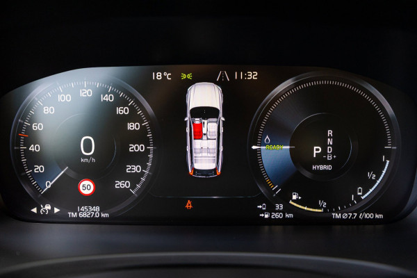 Volvo V90 2.0 T8 AWD Inscription I 91% I Btw I Luxe Leder I Trekhaak I Phine grey I