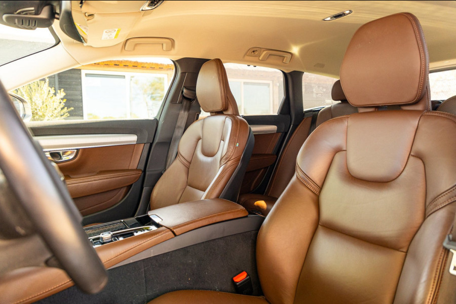 Volvo V90 2.0 T8 AWD Inscription I 91% I Btw I Luxe Leder I Trekhaak I Phine grey I
