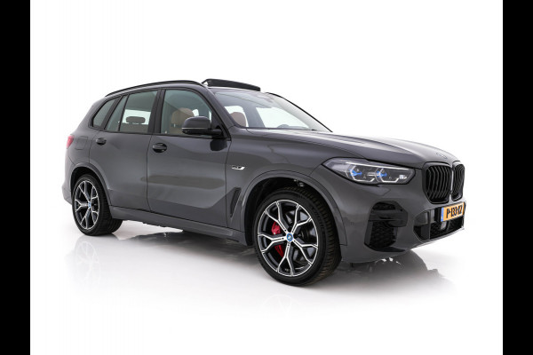 BMW X5 xDrive45e M-Sportpack High Executive (Plug-In) (INCL-BTW) Aut. *PANO | LEATHER |  HEAD-UP | LASERLIGHT | ADAPTIVE-CRUISE | TOPVIEW | BLINDSPOT | MEMORY-PACK | MASSAGE | HIFI-SOUND | HEATED-SPORTSEATS | NAVI-FULLMAP | DIGI-COCKPIT | 22''AL