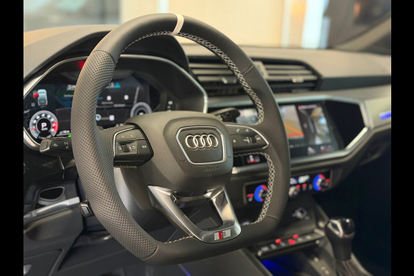 Audi Q3 Sportback 35 TFSI 3X S line Edition Pano Memory 360Camera