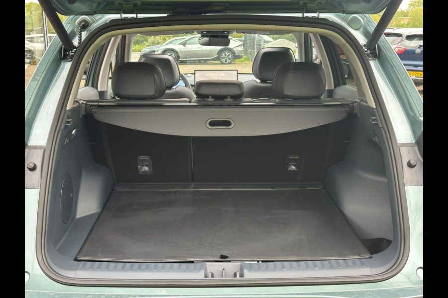 GEELY E5 Max+ 68 kWh | Panoramadak | Memoryseats | Flyme Audio | Stoelen voor & achter verwarmbaar | Warmtepomp | 360 Camera |