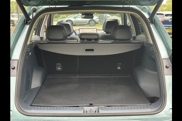 GEELY E5 Max+ 68 kWh | Panoramadak | Memoryseats | Flyme Audio | Stoelen voor & achter verwarmbaar | Warmtepomp | 360 Camera |