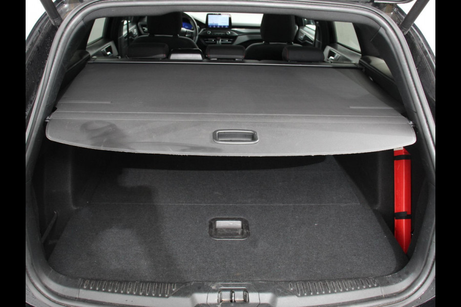Ford FOCUS Wagon 1.0 EcoBoost Hybrid ST Line X Business Digitale Cockpit Camera Electrisch te openen achterklep Navigatie Climate control Cruise control Apple Carplay/Android Auto LM velgen Parkeersensoren Led Extra Getint Glas
