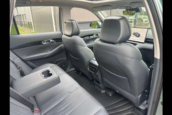 GEELY E5 Max+ 68 kWh | Panoramadak | Memoryseats | Flyme Audio | Stoelen voor & achter verwarmbaar | Warmtepomp | 360 Camera |