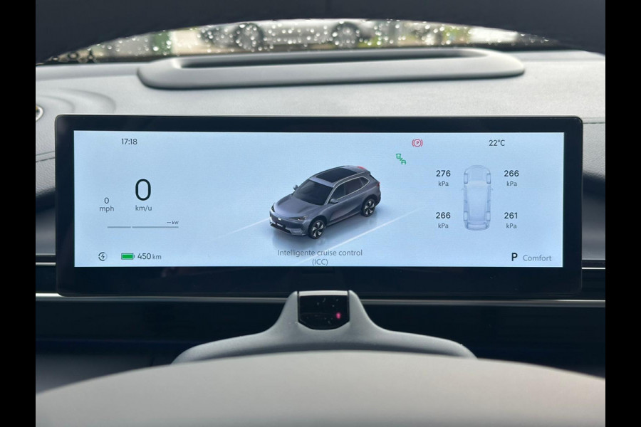GEELY E5 Max+ 68 kWh | Panoramadak | Memoryseats | Flyme Audio | Stoelen voor & achter verwarmbaar | Warmtepomp | 360 Camera |