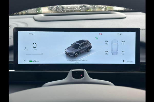 GEELY E5 Max+ 68 kWh | Panoramadak | Memoryseats | Flyme Audio | Stoelen voor & achter verwarmbaar | Warmtepomp | 360 Camera |