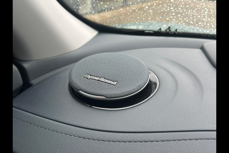 GEELY E5 Max+ 68 kWh | Panoramadak | Memoryseats | Flyme Audio | Stoelen voor & achter verwarmbaar | Warmtepomp | 360 Camera |