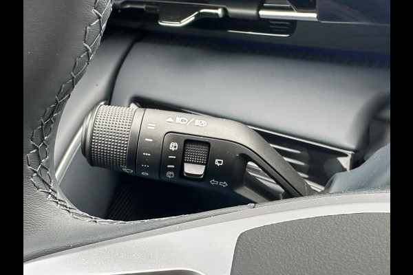 GEELY E5 Max+ 68 kWh | Panoramadak | Memoryseats | Flyme Audio | Stoelen voor & achter verwarmbaar | Warmtepomp | 360 Camera |