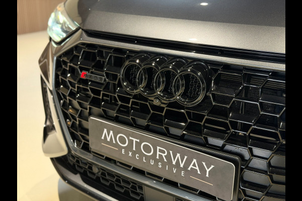 Audi RSQ3 2.5 TFSI|Pano|RS Seats|Camera|Sonos|Matrix|Trekhaak