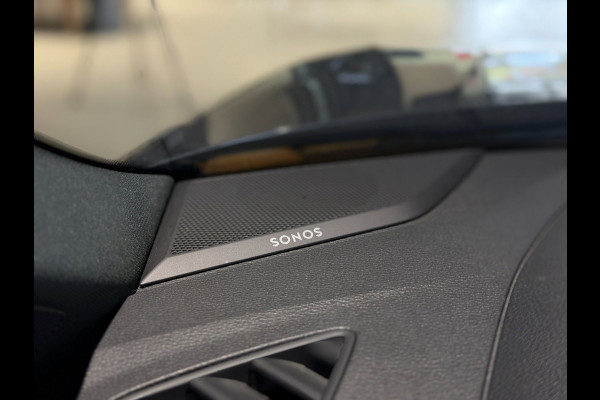 Audi RSQ3 2.5 TFSI|Pano|RS Seats|Camera|Sonos|Matrix|Trekhaak