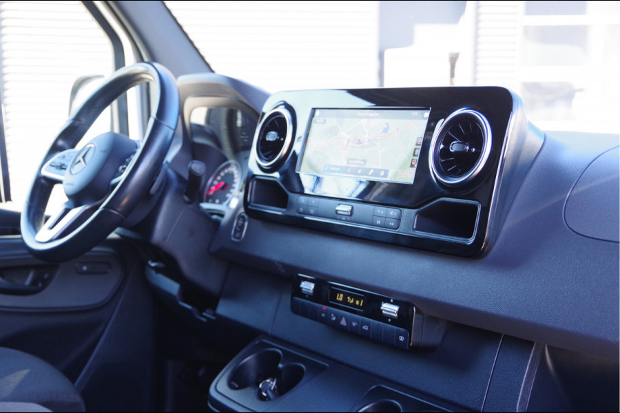 Mercedes-Benz Sprinter 317 1.9 CDI L1H1 AUT. LED, ADAPT. CRUISE, MBUX 10'', GEV. STOEL, CAMERA, NAVI, CLIMA, VOORRUITVERWARMING