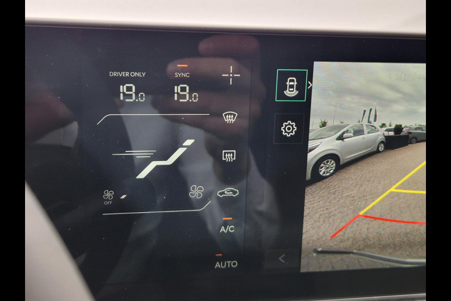 Kia EV3 Plus 81.4 kWh | Climate | Stoelverwarming | Camera | Navi | Cruise |
